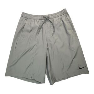 Nike Form Shorts Mens Medium Tall Smoke Grey  Dri-FIT Training 9in Inseam FN2998